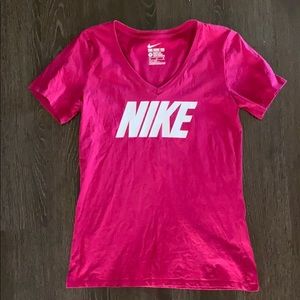 *** new listing *** Nike T-shirt